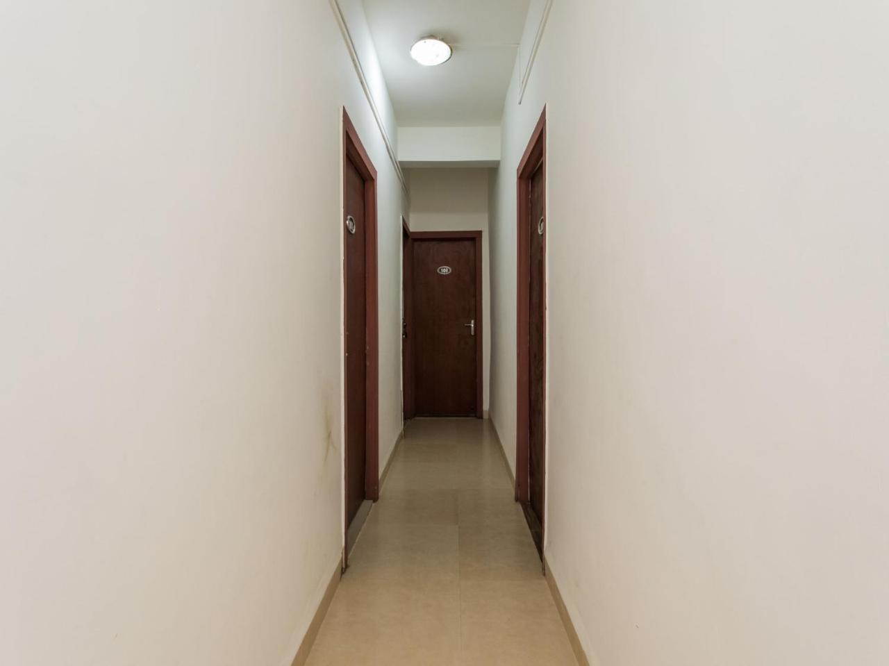 Oyo 14856 Resort Raghav Palace Indore Exterior photo